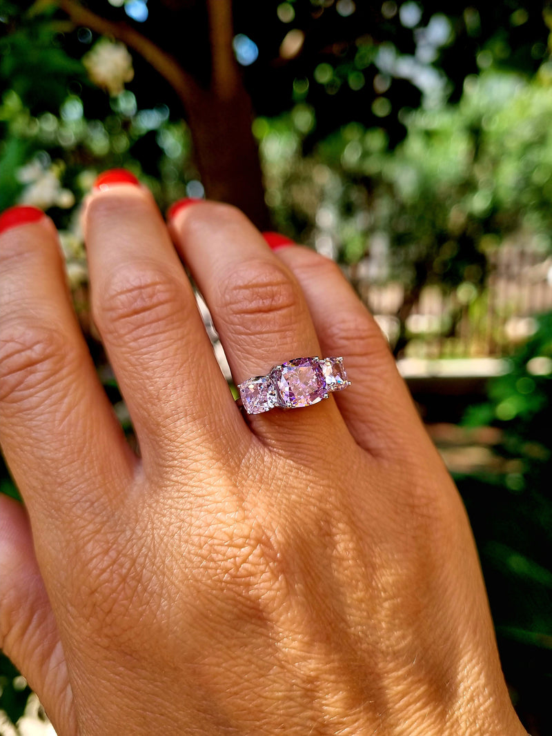 Anello trilogy molly